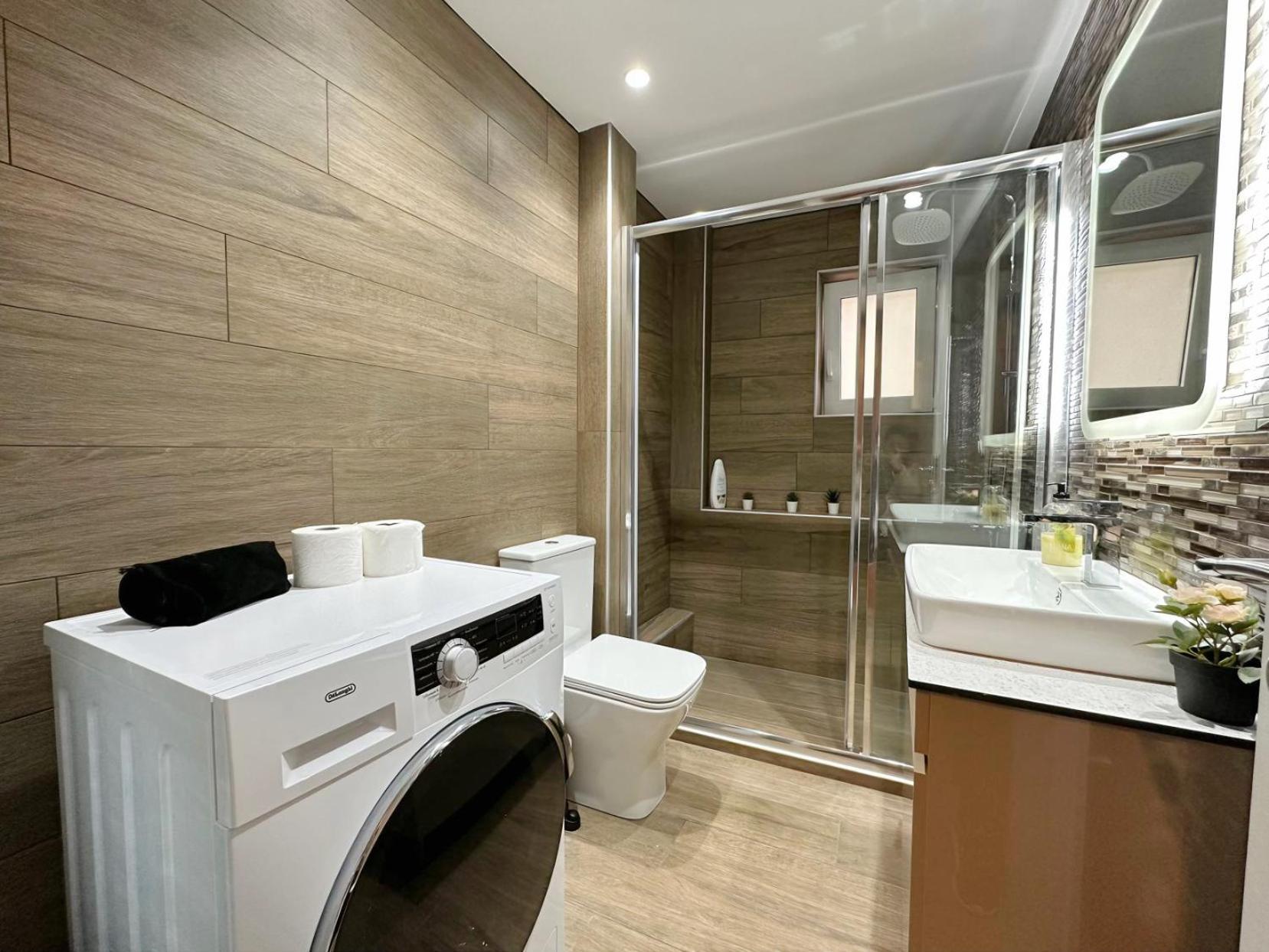 Wsd Sfaelou Apartment Hotel Athen Eksteriør bilde